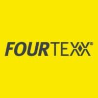 Logodesign von FOURTEKXX auf gelbem Hintergrund, mit markanter Schrift in Grau.